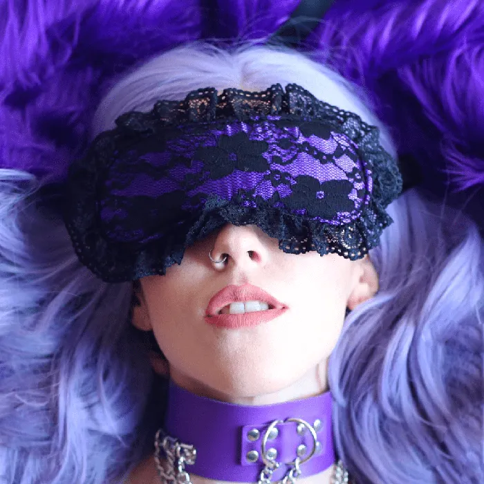 Spoiled Princess Blindfold The Kinky Peach Vibrators