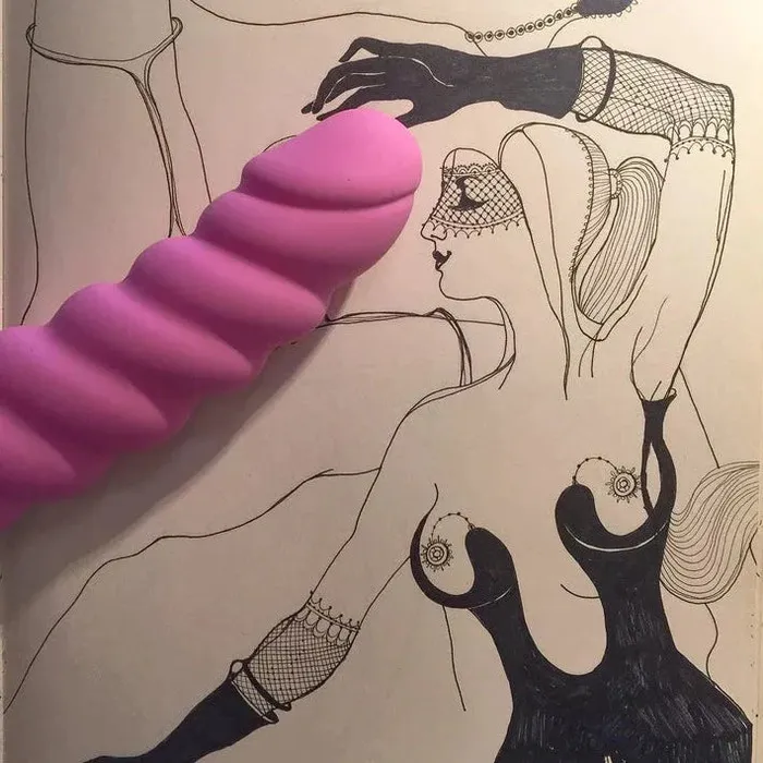 Vibrators Entrenue Gjack 2 Vibrator w BioSkin Mystic Noir Black