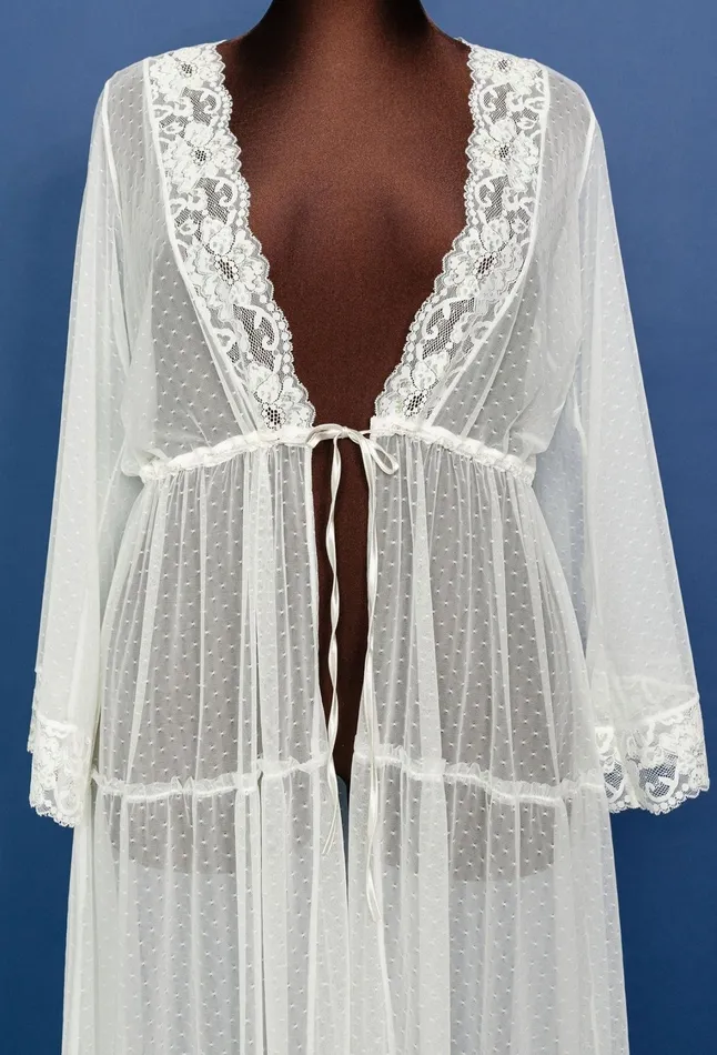 Mentionables Vibrators Lacy Dot Mesh Midi Robe Iridescent Cream