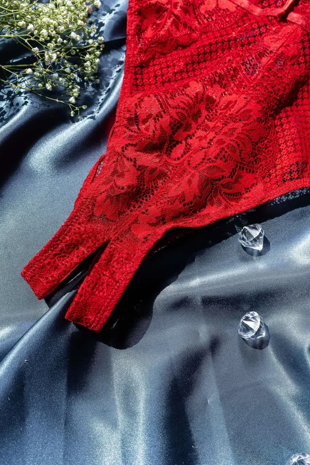 Vibrators Mentionables Lacy Caged Crotchless Teddy Red